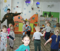 23 февраля в детском саду 23 февраля в детском саду.